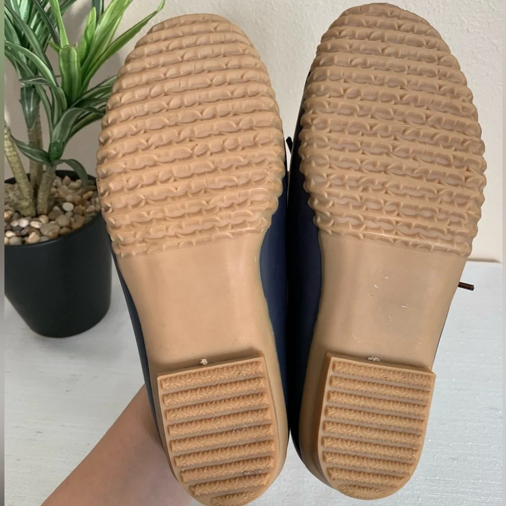 NWOT JBU by Jambu Gwen Garden Ready Slip On Duck Shoes Woman’s 8.5M - Picture 13 of 13